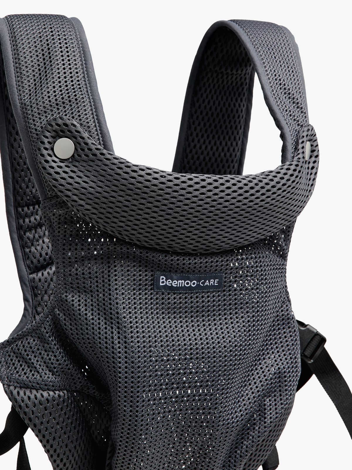 UB0-21-GreyMesh-4590_3b.jpg