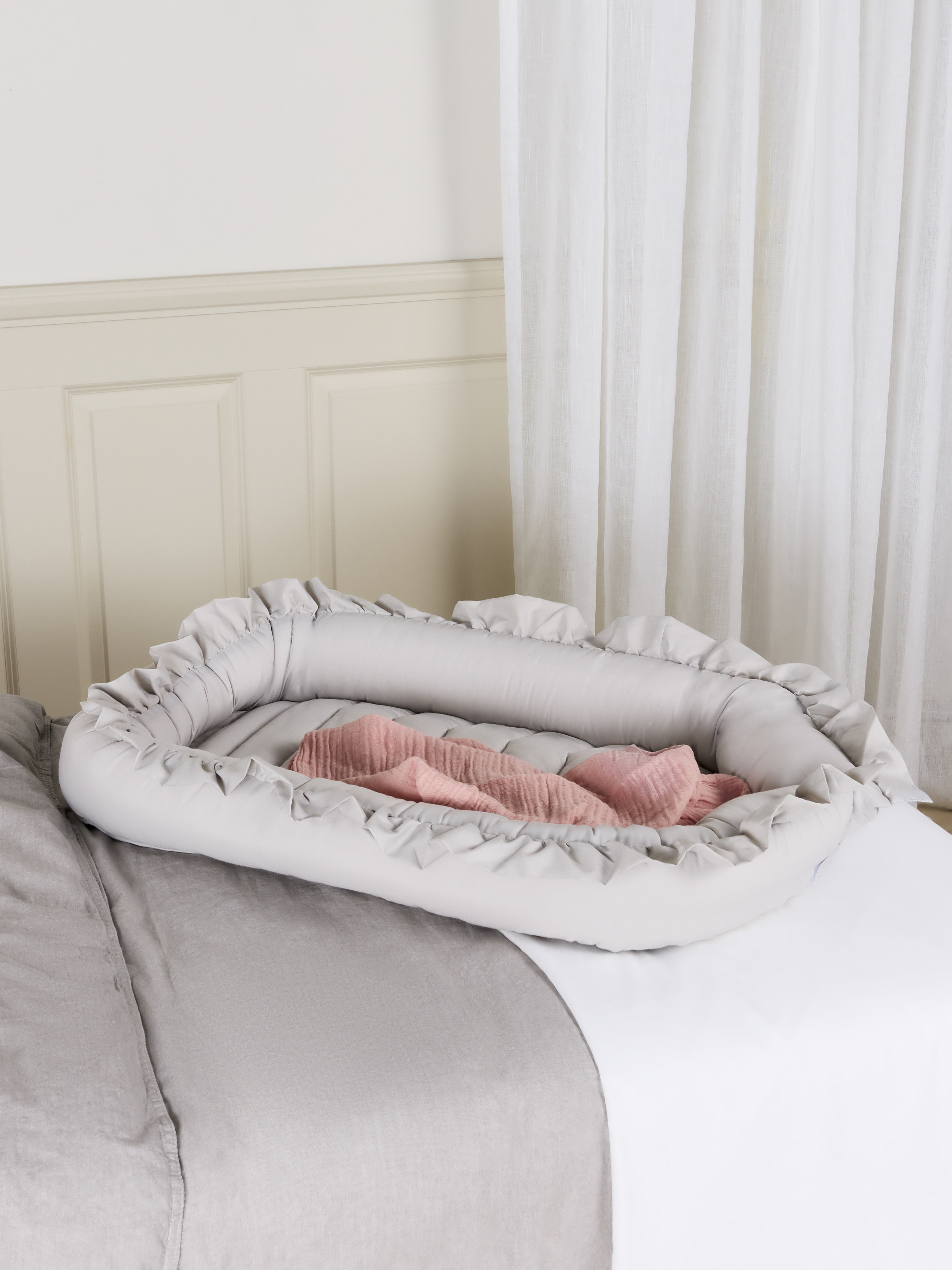 Alice &  Fox FREYA Babynest, Grau