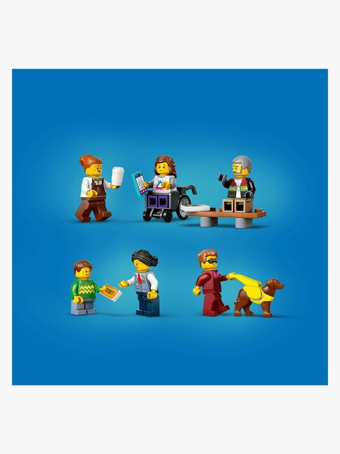 LEGO City 60423 Straßenbahn mit Haltestelle