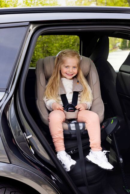 BeSafe Beyond² Kindersitz, Dark Sand Soft Breeze