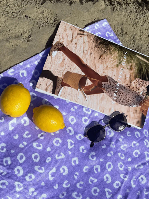Swim Essentials Badetuch, Lila Leopard