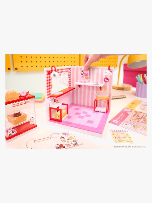 MGA's Miniverse Make It Mini Spaces Hello Kitty Spielset