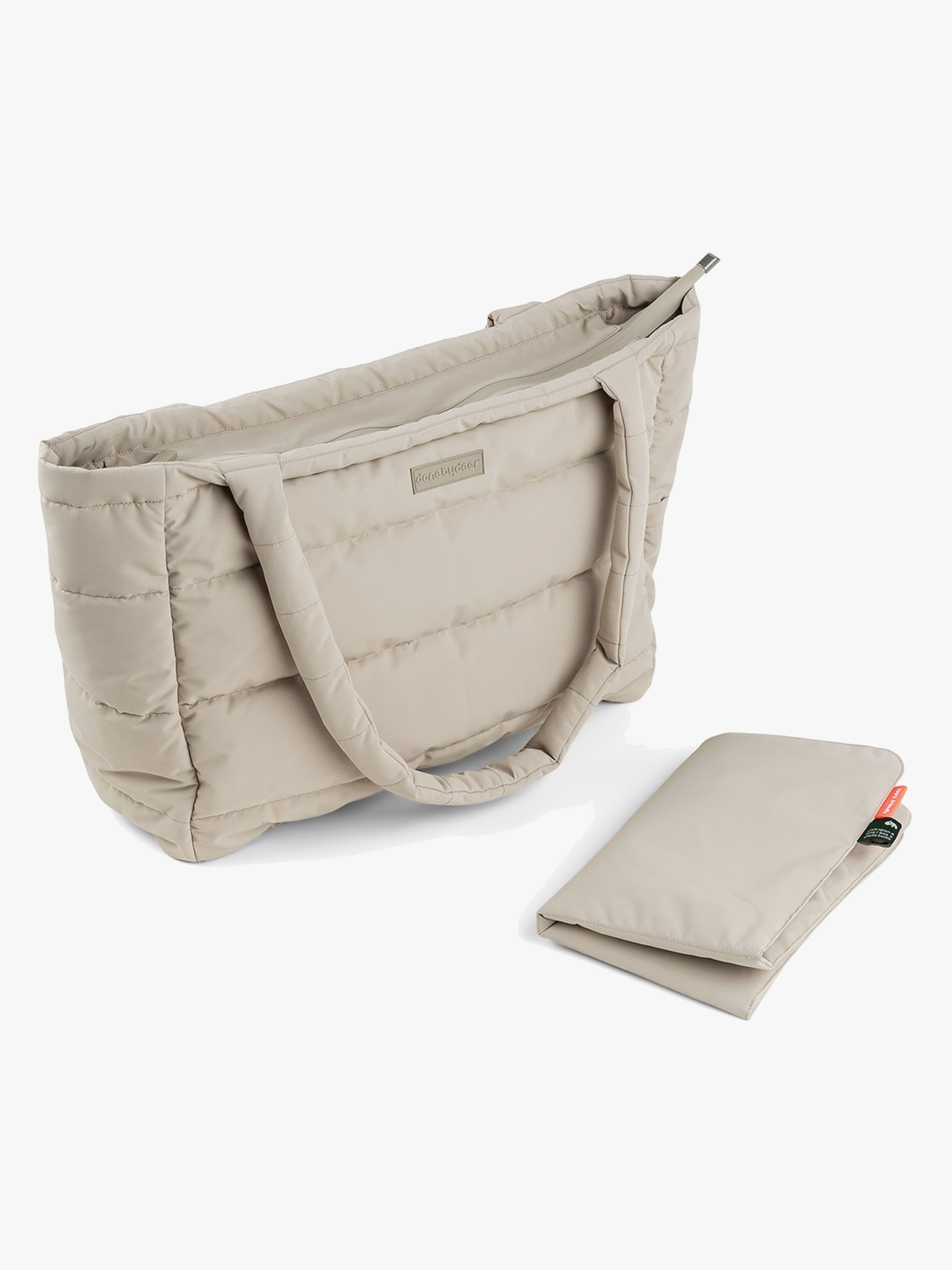Done By Deer Gesteppte Tote Wickeltasche, Sandfarben