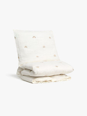 CRADLE-bedset-02-4477_1.jpg