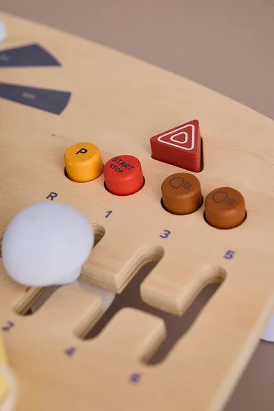 Kid's Concept Aiden Aktivitätsspielzeug Auto