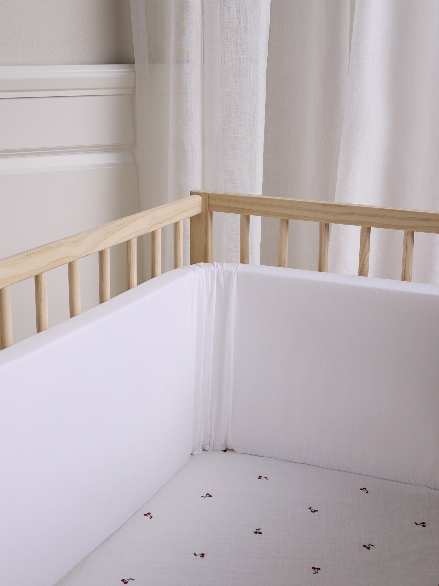 Alice &  Fox MEJA Nestchen 350 cm, White
