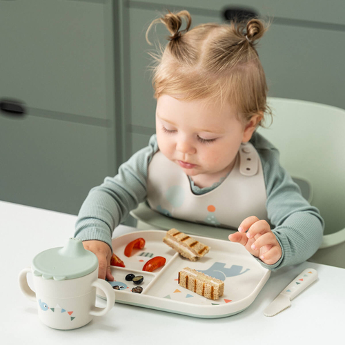 Done By Deer Foodie Schnabeltasse Celebration, Sand