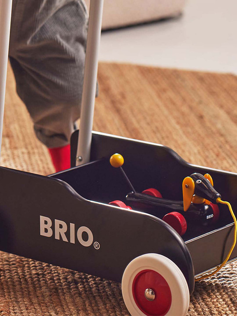 BRIO Lauflernwagen, Schwarz 3135-1-2158_4b.jpg