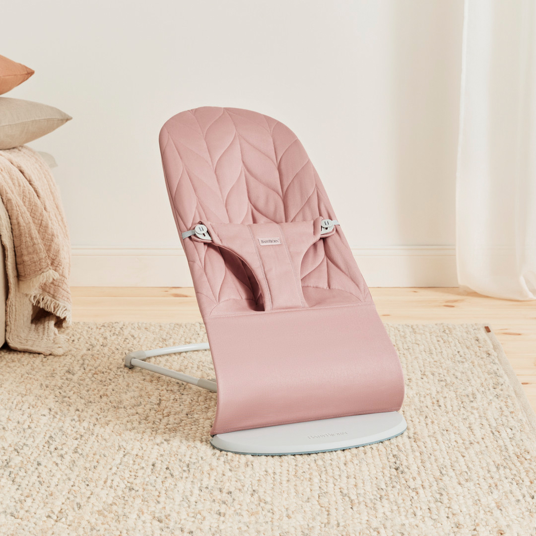 BabyBjörn Bliss Babywippe Gewebe Blütenblatt- Steppung, Altrosa
