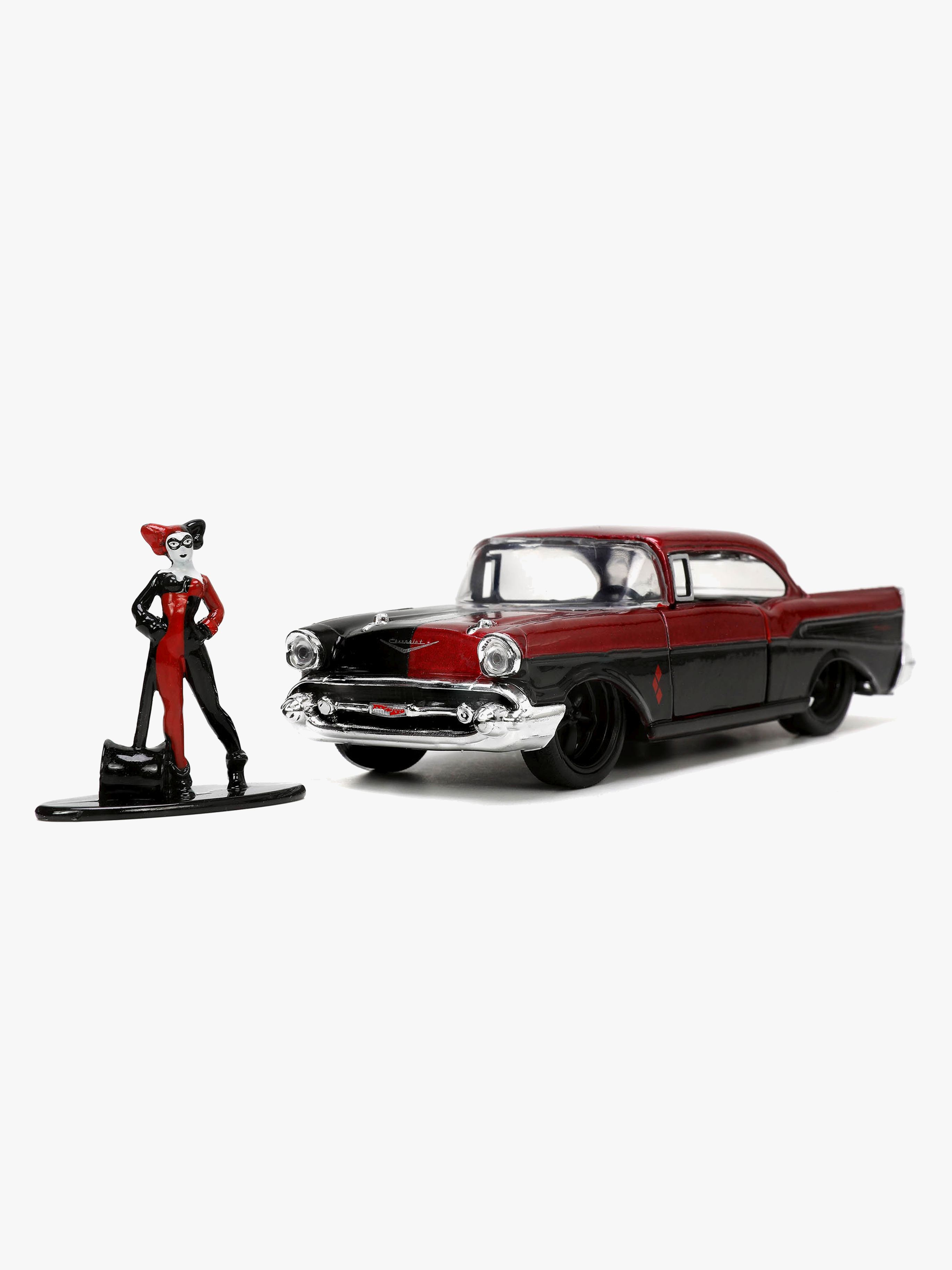 DC Comics Auto mit Figur Harley Quinn & 1957 Chevy Bel Air 1:32