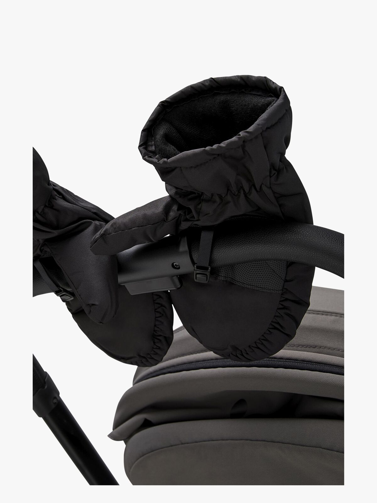 TB24-BLACK-2007_3d.jpg