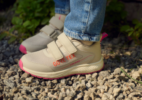 Viking Bouncy GTX 2V Sneaker, Cement