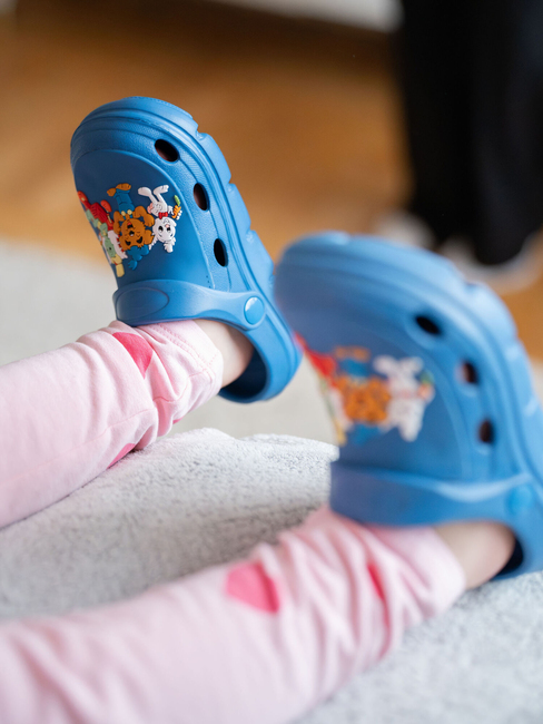 302001-Blue-1896_4b.jpg