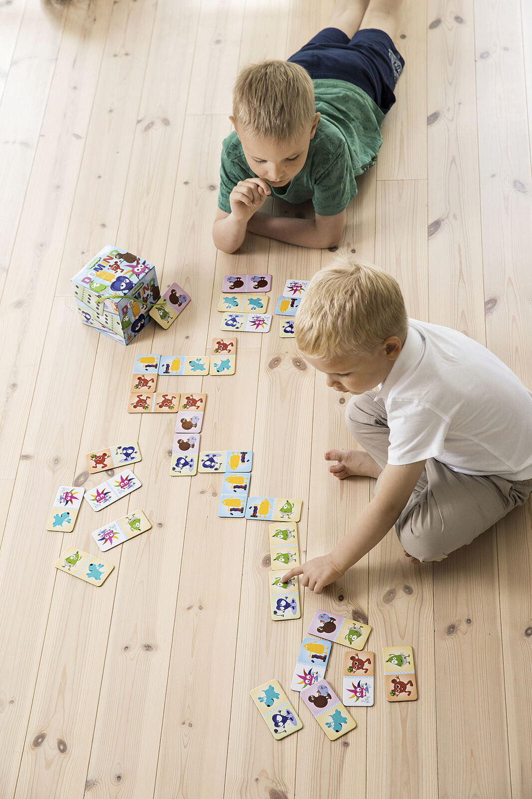 12415_Babblarna_Spel_Domino_4.jpg